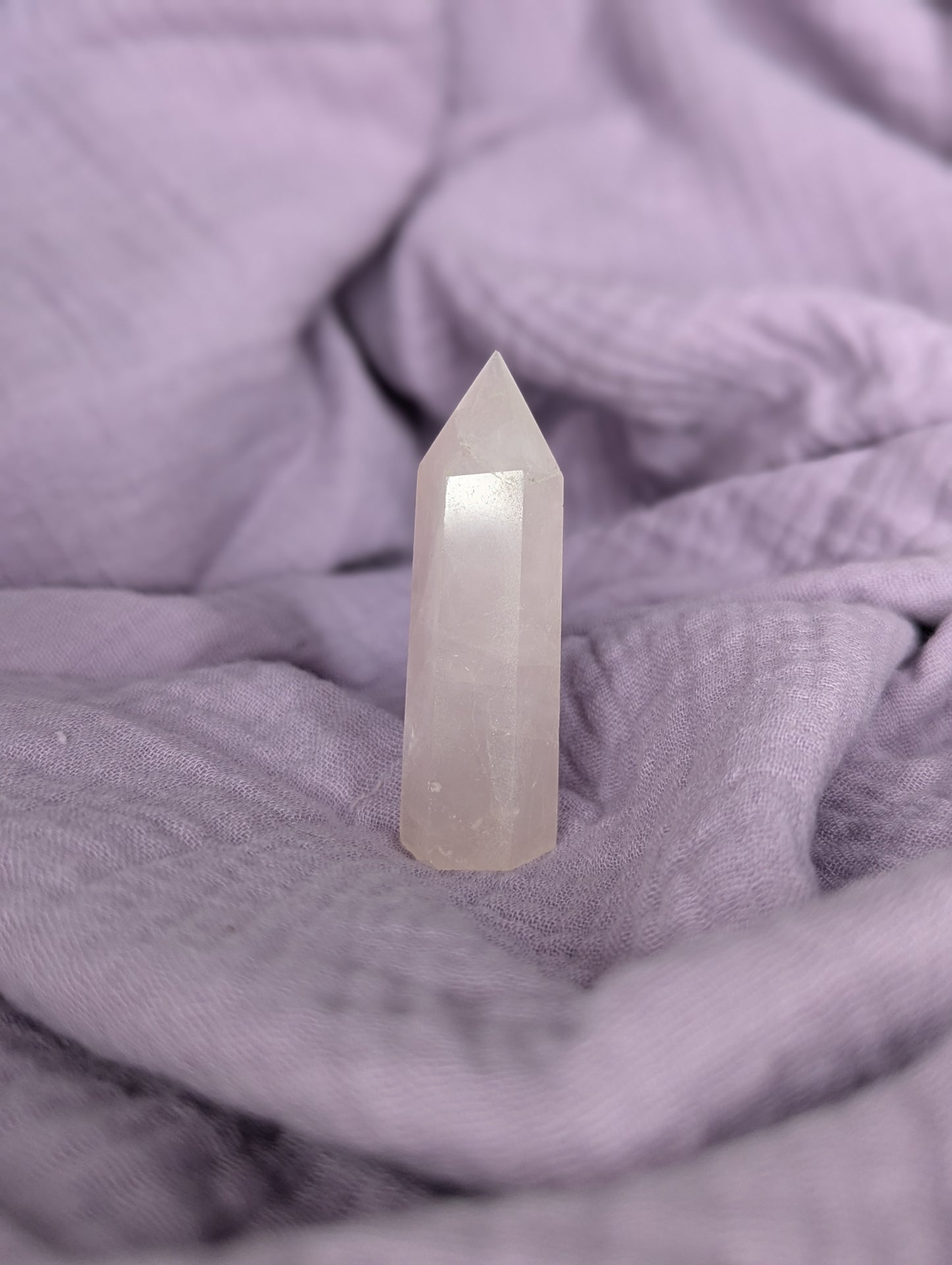 Pointe en Quartz Rose – Amour & Guérison émotionnelle
