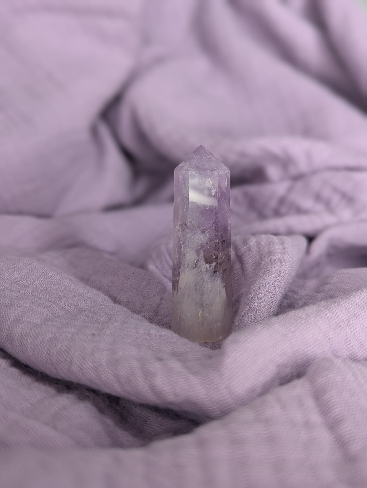 Pointe en Améthyste – Sérénité & Élévation spirituelle