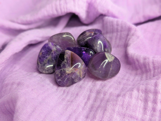 Améthyste – La pierre de sagesse et de spiritualité